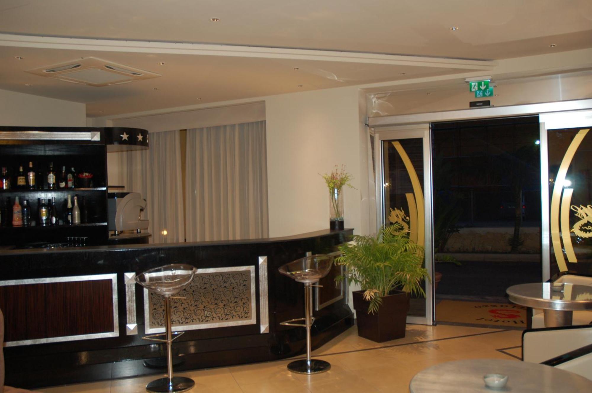 Hotel Милаццо Экстерьер фото
