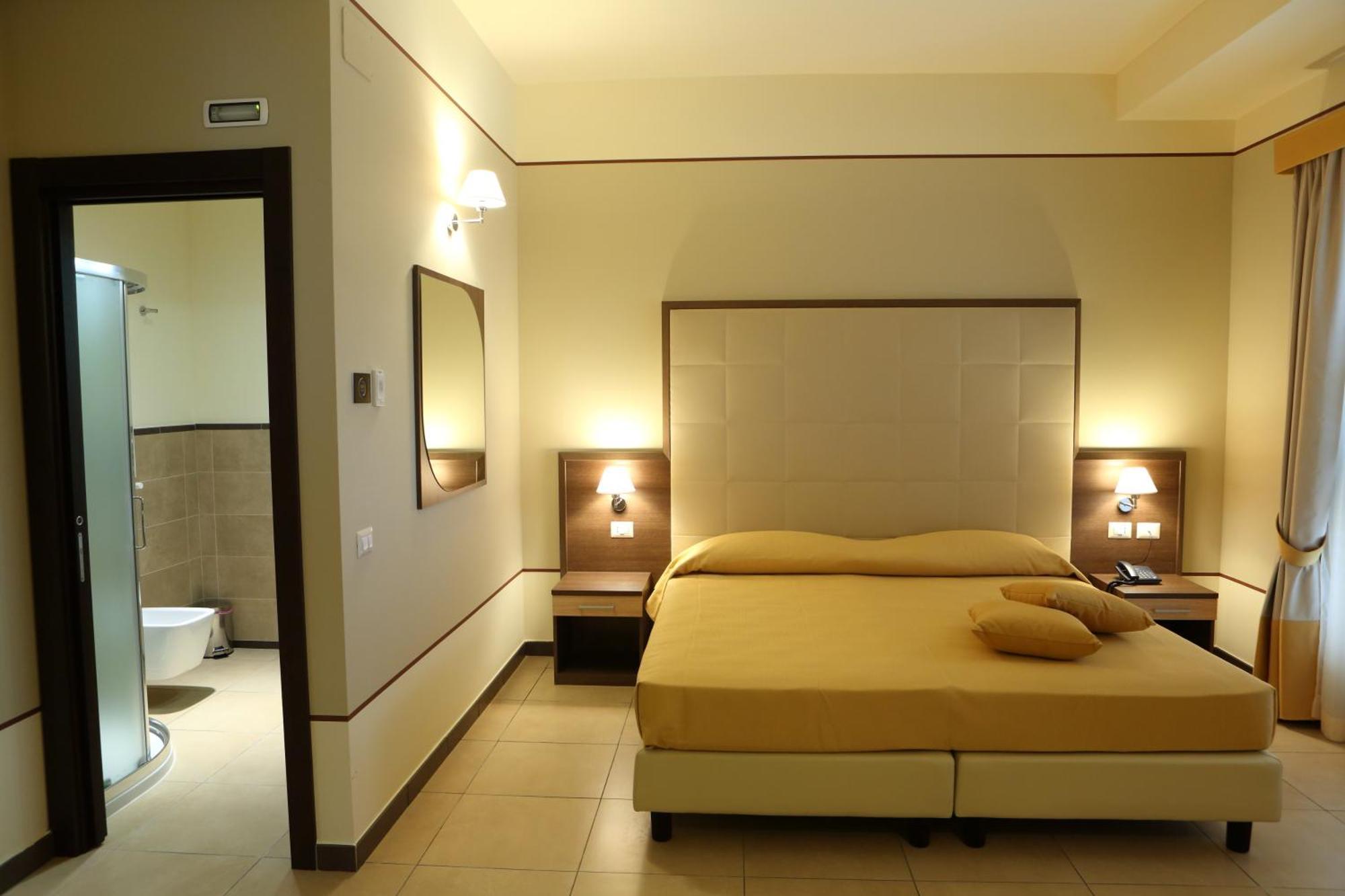 Hotel Милаццо Экстерьер фото